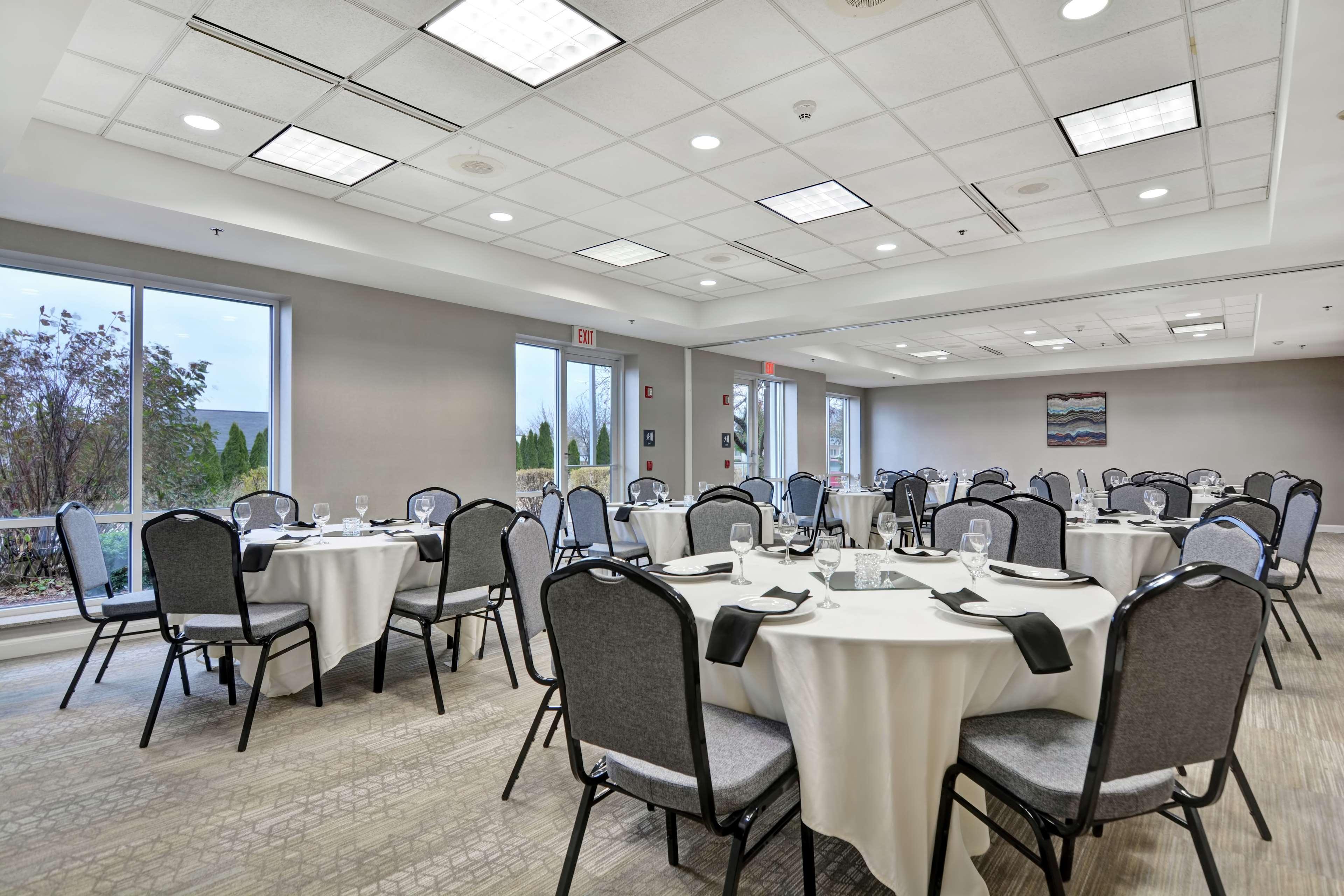 Hilton Garden Inn Appleton/Kimberly Exterior photo